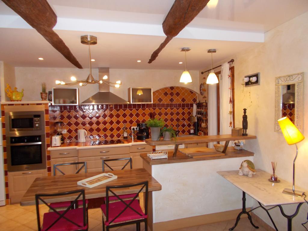 Apartamento Le Campanin Menton Habitación foto